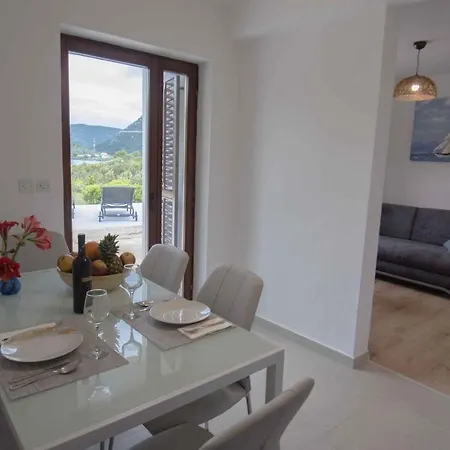 Holiday In Ston/peljesac 37221 別荘 *
